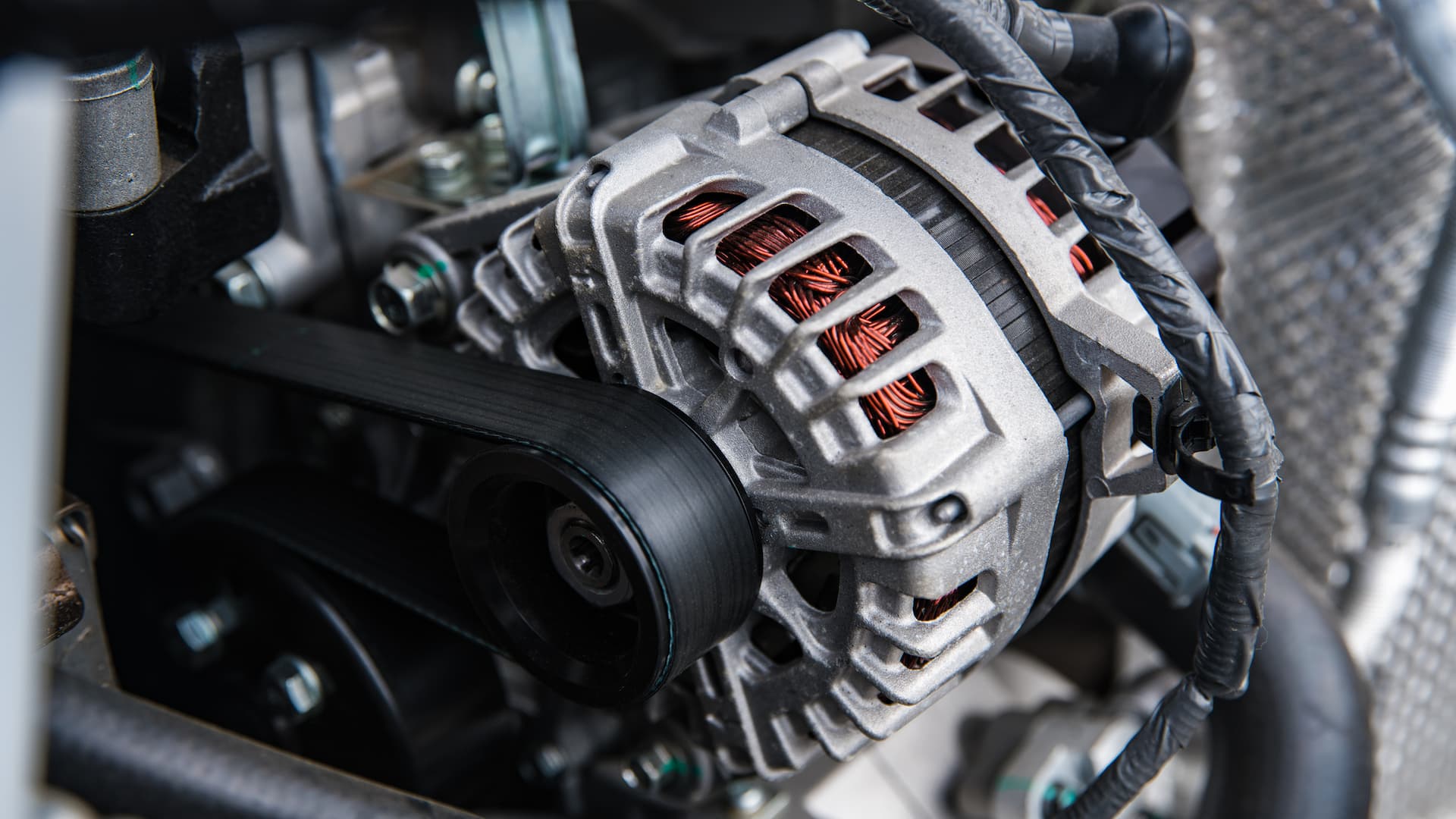 How Long Can You Drive With a Bad Alternator Bearing