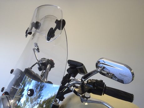How Do I Choose a Motorcycle Windshield?