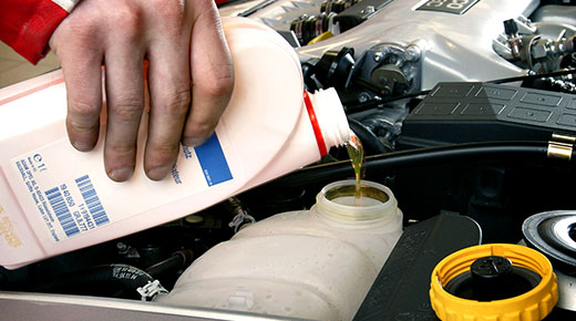 How to Change a Coolant Reservoir