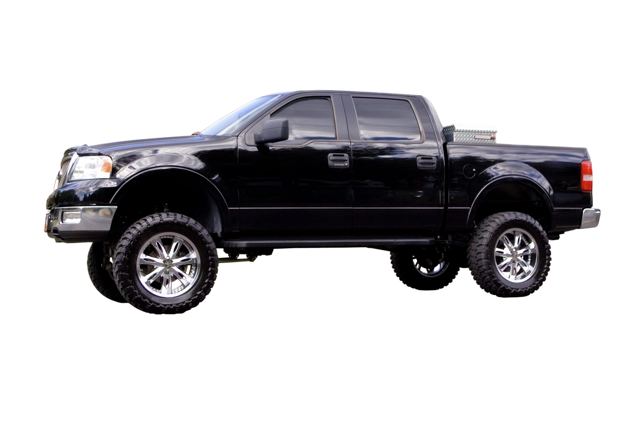What are the Disadvantages of Putting a Lift Kit on a Truck?