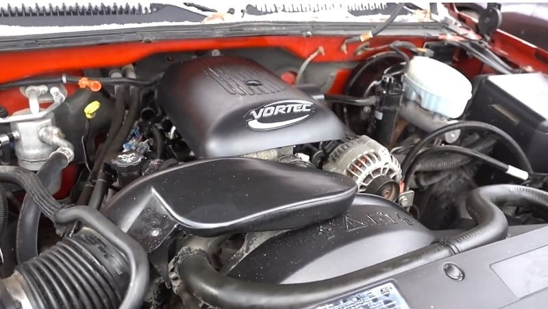 What Kind of Oil Does a 4.8 Vortec Take?