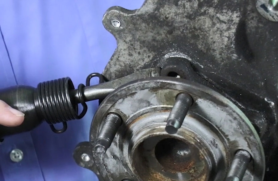 How to Get a Stuck Wheel Bearing off
