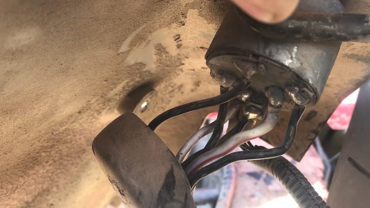 How to Bypass Ignition Switch on Tractor