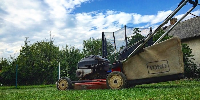 How to Get Rid of Old Lawn Tractor