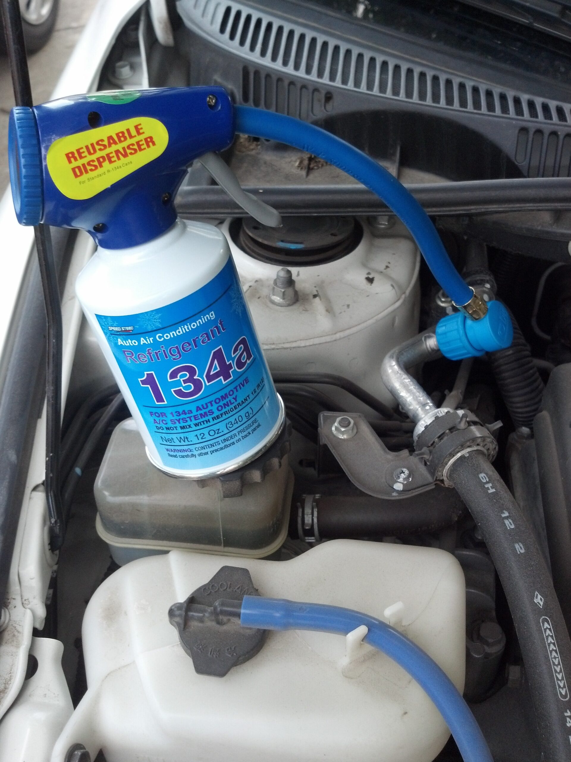 How to Check Freon in Car